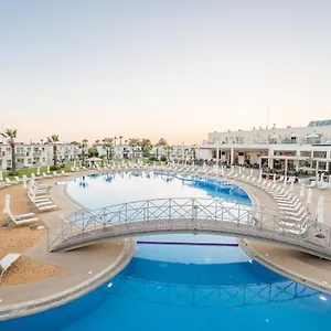 sunprime-ayia-napa-suites-spa-adults-only.hotelsatayianapa.com/
