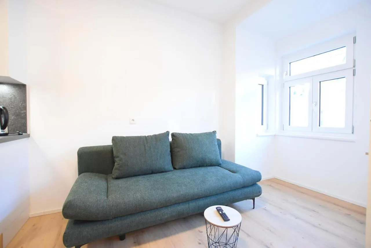 إنسبروك Myquartier Central City Suites 0*,  النمسا