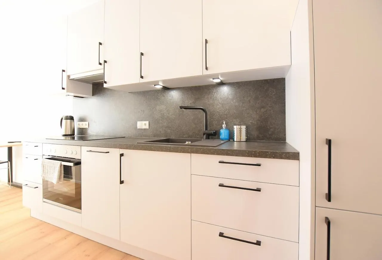 إنسبروك Myquartier Central City Suites شقة فندقية