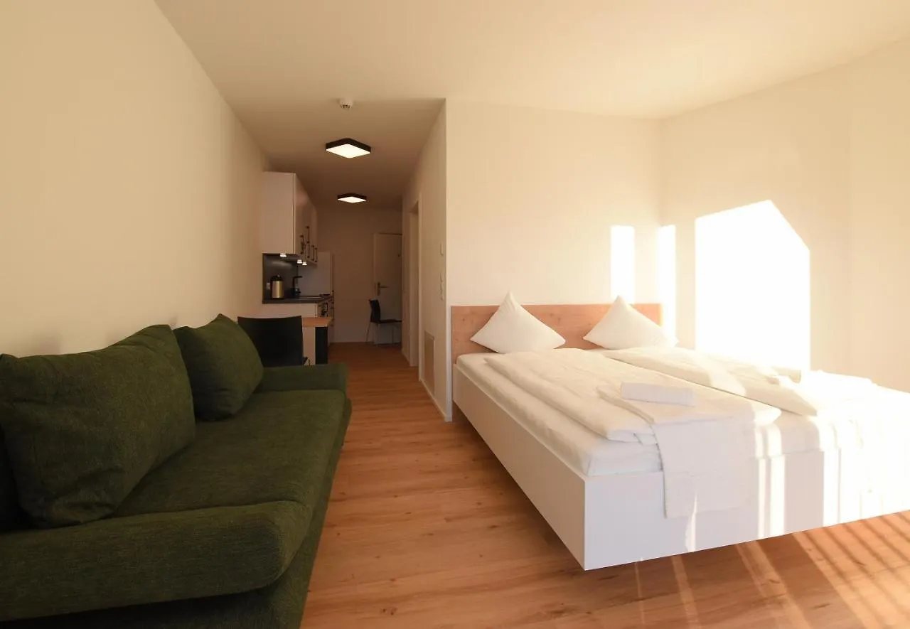 إنسبروك Myquartier Central City Suites