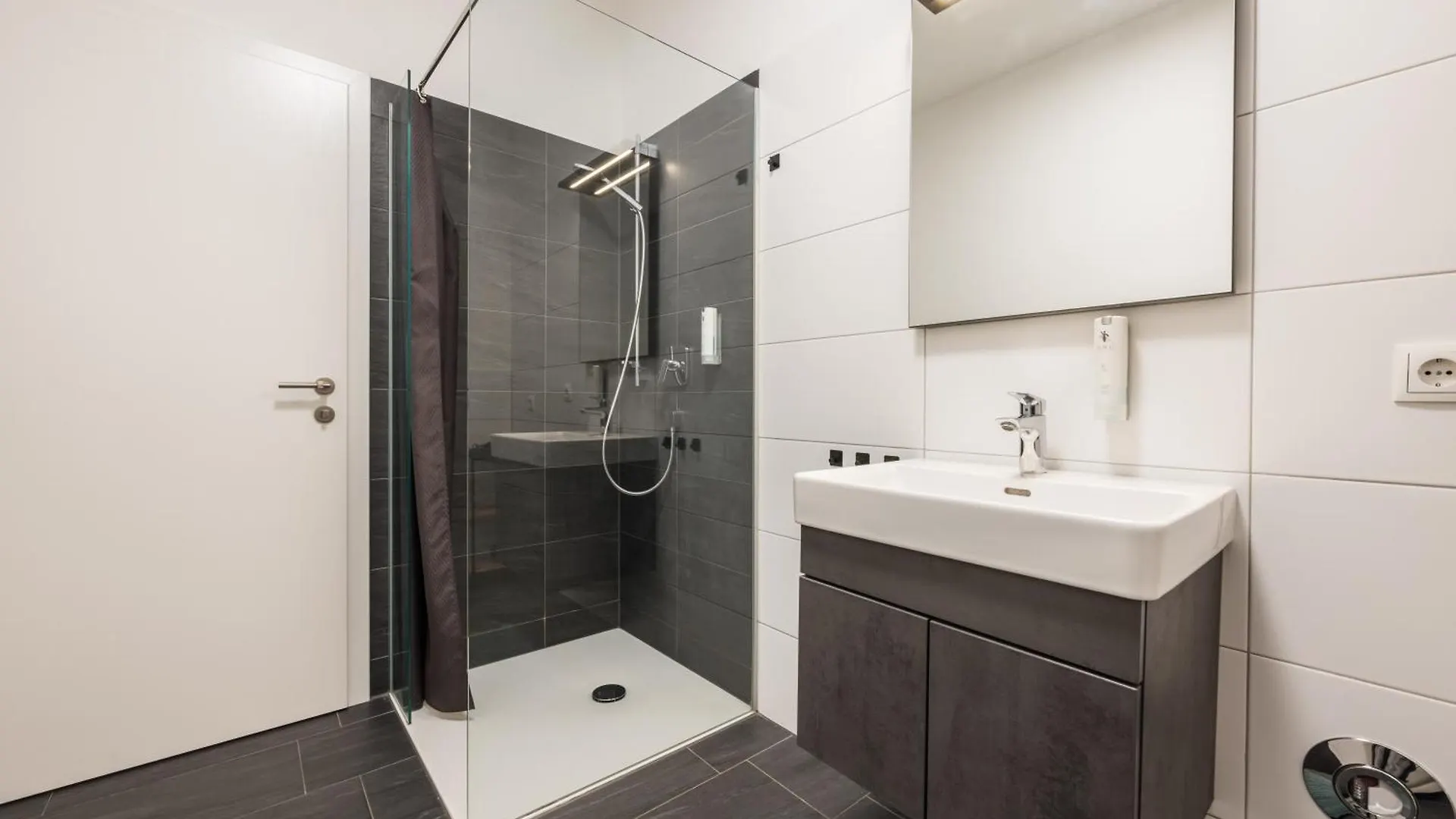 Myquartier Central City Suites Ίνσμπρουκ Αυστρία